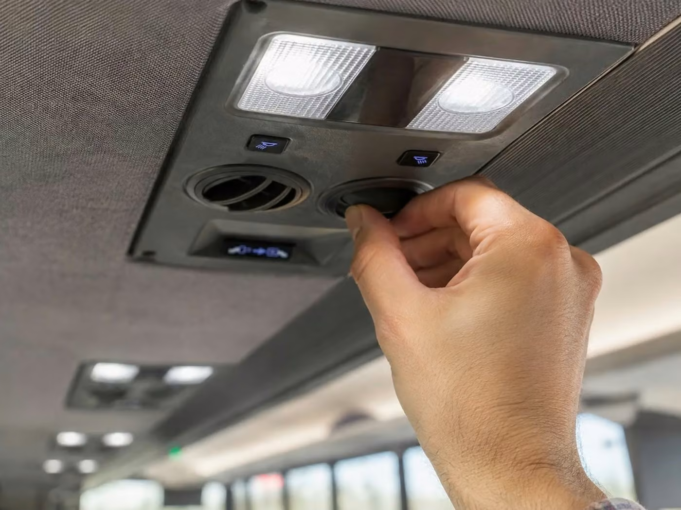 russellville 25 passenger minibus air conditioning