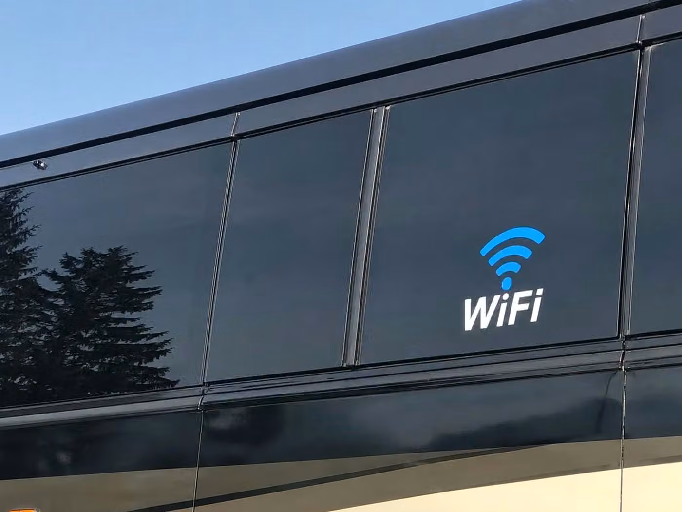russellville 56 passenger charter bus wifi