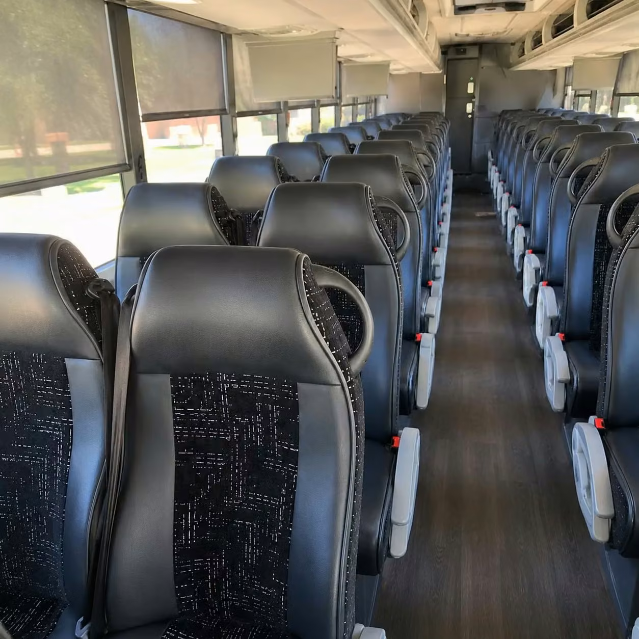 russellville charter bus prices