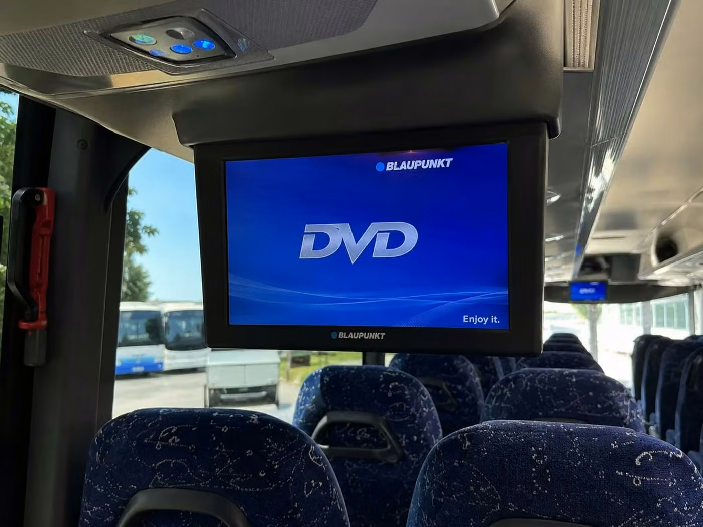 russellville charter bus tv monitors