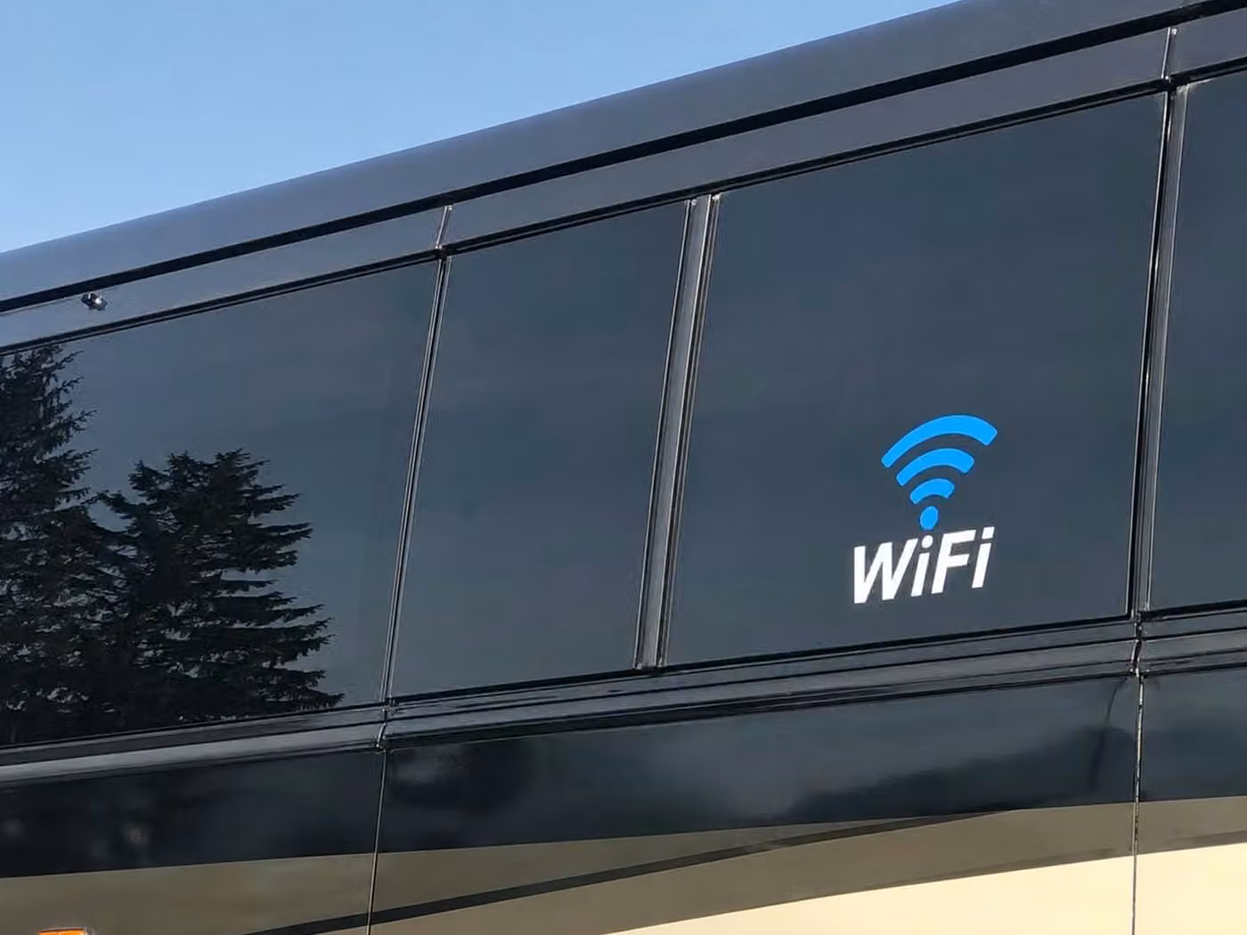 russellville charter bus wifi
