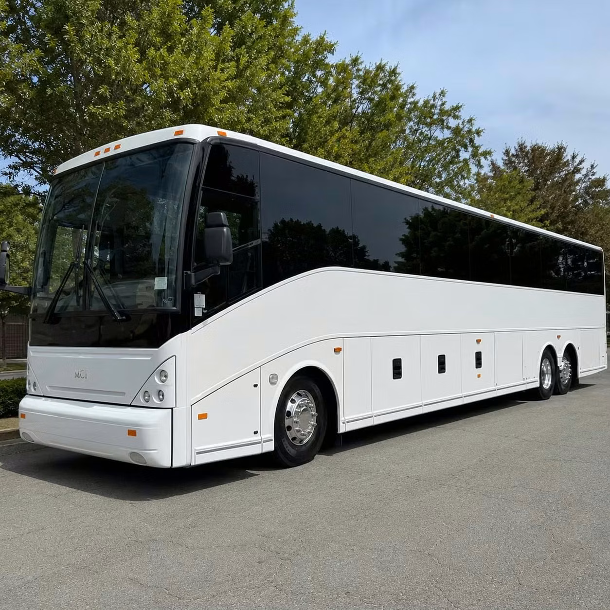 russellville seamless shuttles to offsite parking