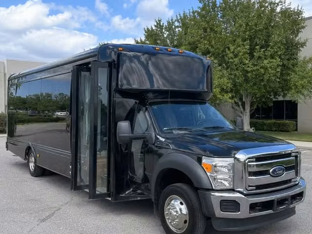 russellville charter bus rental